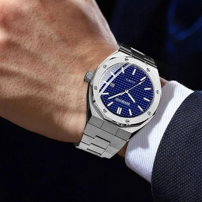 Orologio elegante da uomo