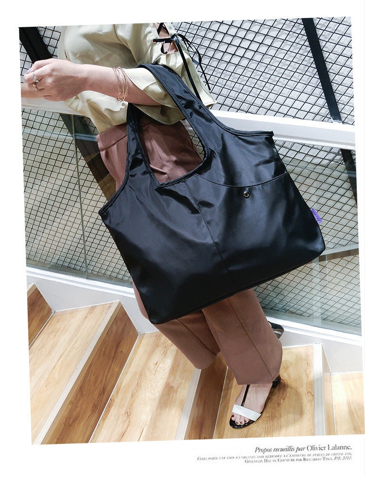 Borsa Grande in Nylon (S)