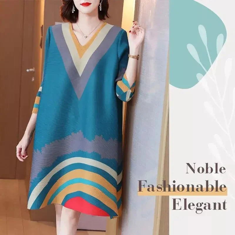 Vestito elegante e colorato con scollo a V (S)